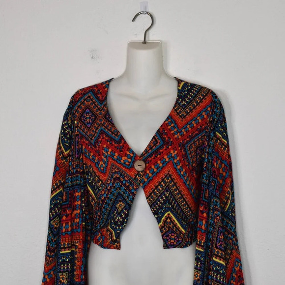 Luukse Multicolor Boho Crop Top Sz S Button Front Southwestern Tribal Dance - Picture 2 of 16